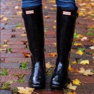 NWT Gloss High Hunter Boots Size 9